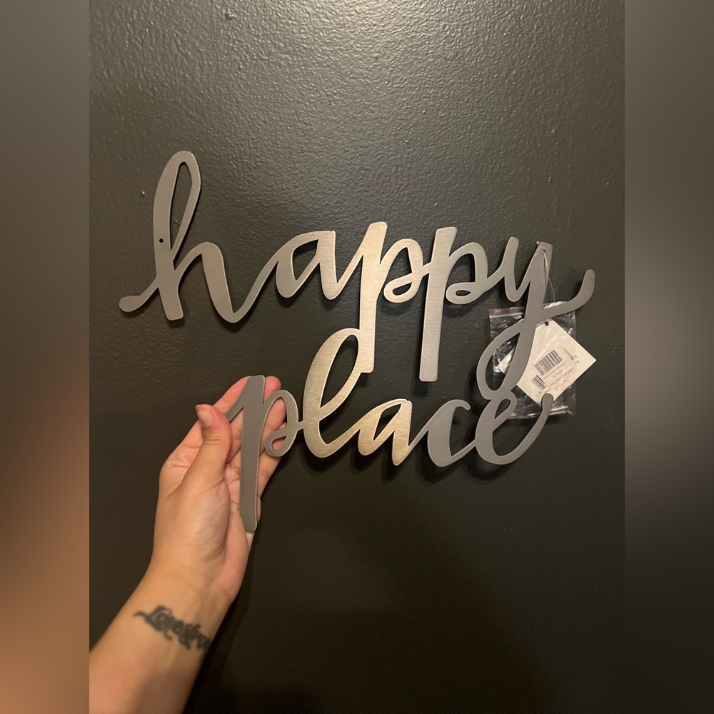 Metal  'Happy Place' Wall Decor